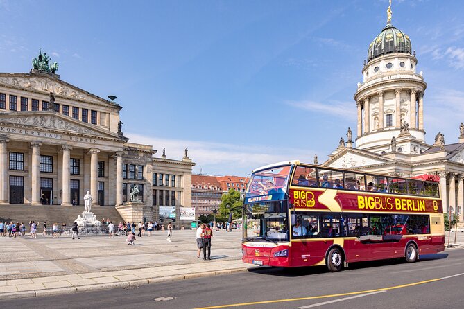 Big Bus Berlin Hop-On Hop-Off Sightseeing Tour & Currywurst - Alexanderplatz to Museum Island