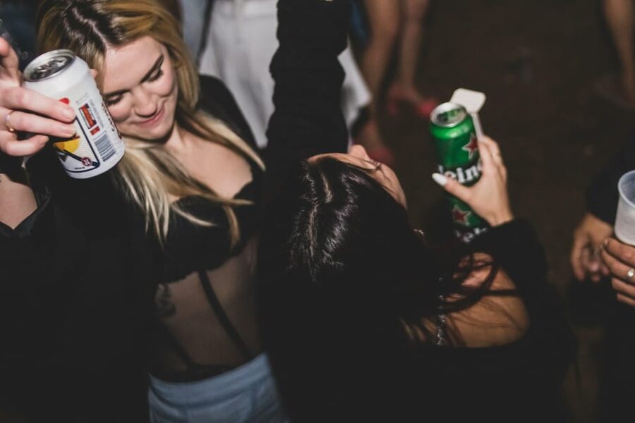 Big Hamburg Pubcrawl - Shots, Games & VIP Bundle - Who will have the best time