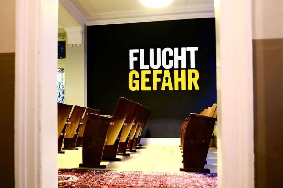 Bonn: Escape Room Games - Arriving at FLUCHTGEFAHR Escape Rooms