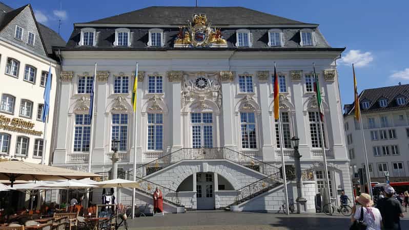 Bonn: Private City Highlights Walking Tour - Key points at a glance
