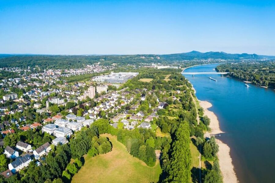 Bonn : Private Walking Tour With A Guide ( Private Tour ) - What the ratings tell you about the experience