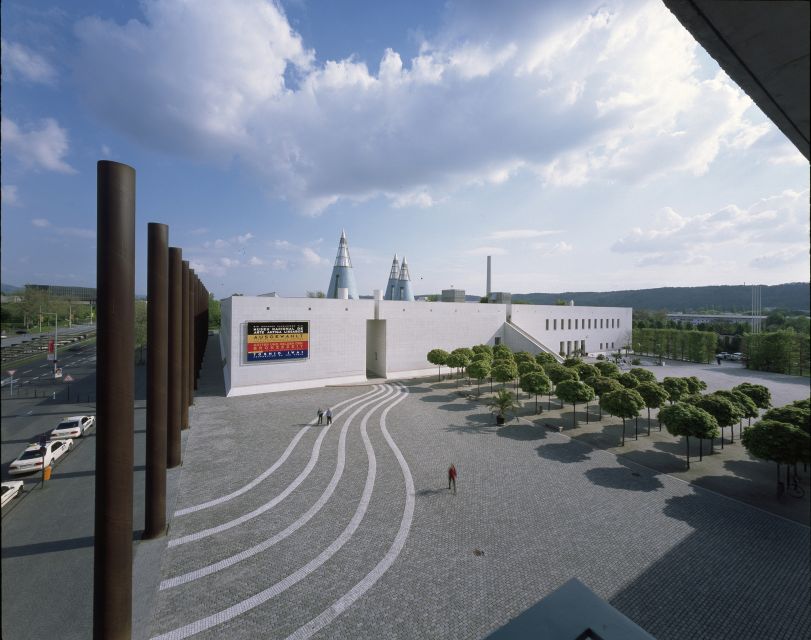 Bonn Regio WelcomeCard with Guidebook - Follow Beethoven through Bonn