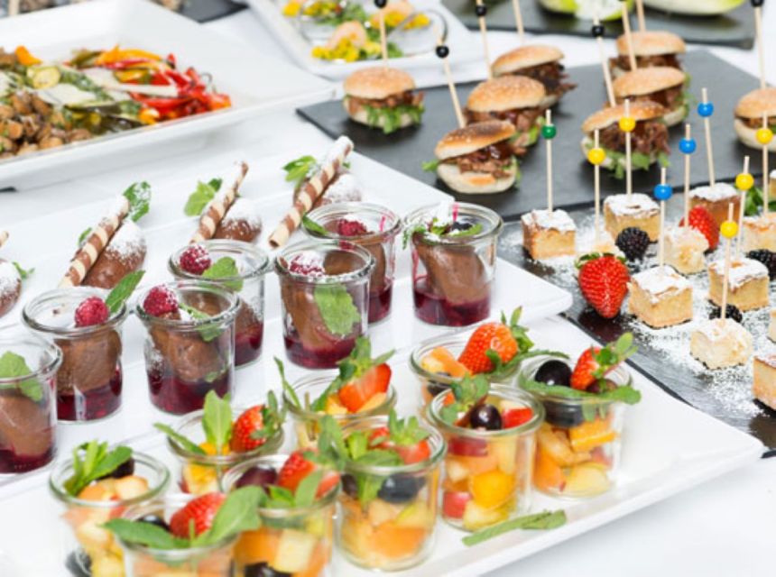 Bonn: Sunday Brunch Buffet with Cologne live music - Live music from Manni and Steff