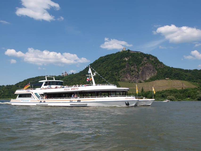 Bonn: Sunset Boat Tour on the Rhine - When the DJ takes over