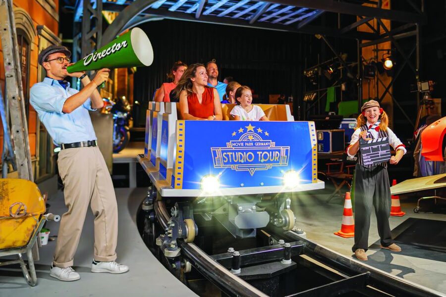 Bottrop: Movie Park Full-Day Admission Ticket - Take the Movie Park Studio Tour With the Family