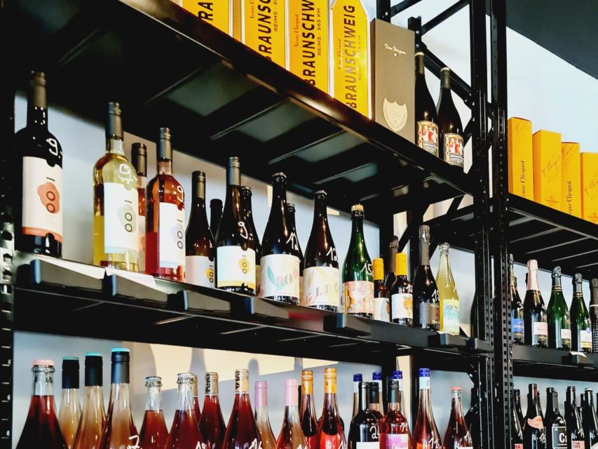 Braunschweig: Guided Walking Tour with Food Tastings - A food walk that also gives you your bearings
