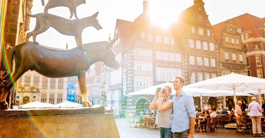 Bremen: City Center Guided Walking Tour - Market Square: Bremen’s grandest concentration of sights
