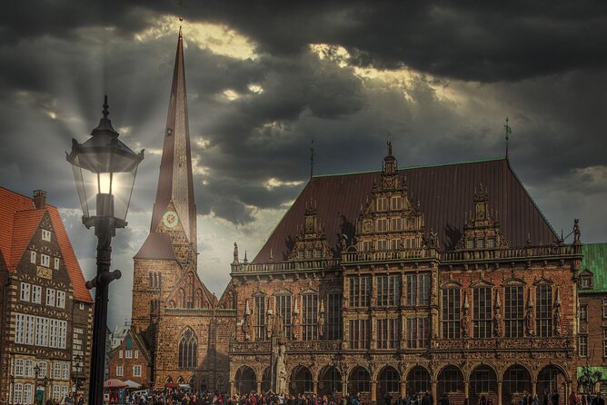 Bremen: Private Walking Tour with a Professional Guide - Starting at Bremen’s Town Hall and Roland