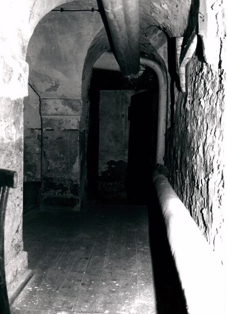 Bremen: Underground Guided Tour - Why the bunker stops matter