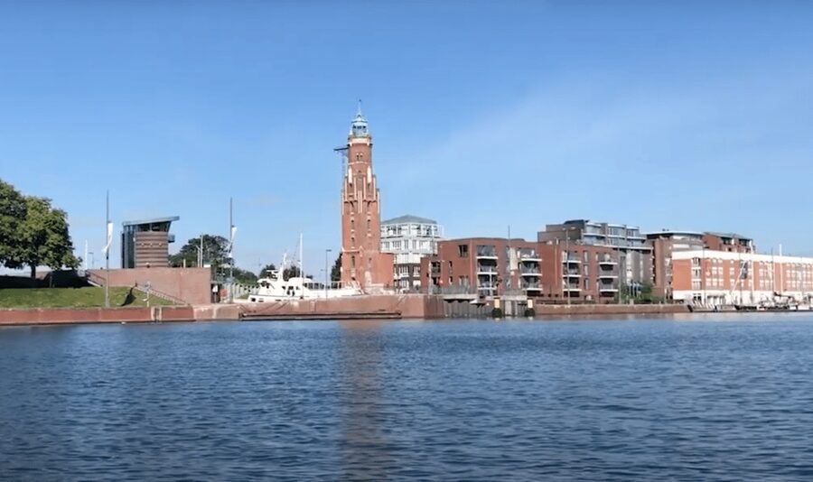 Bremerhaven: Sailor's yarn, legends and sea walking tour - Practical advice before you set out