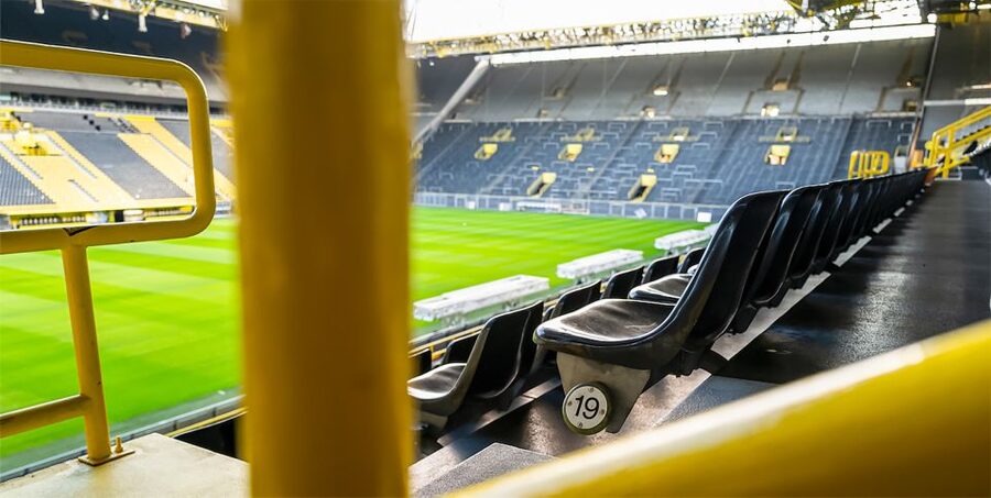 BVB Signal Iduna Park: Stadium Access and Self-Guided Tour - Timing your visit around matches and construction