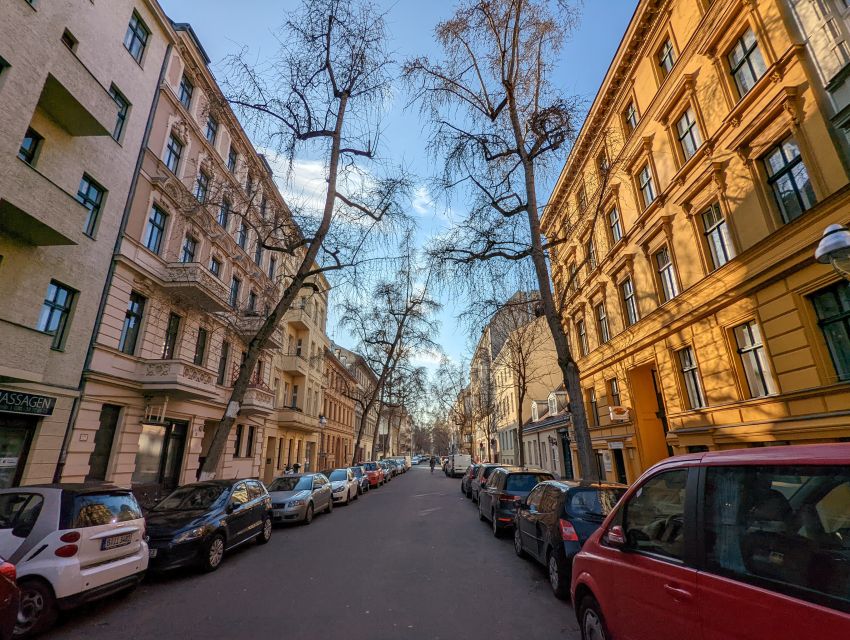 Charlottenburg: 2-Hour City Walking Tour - Starting at Rathaus Charlottenburg