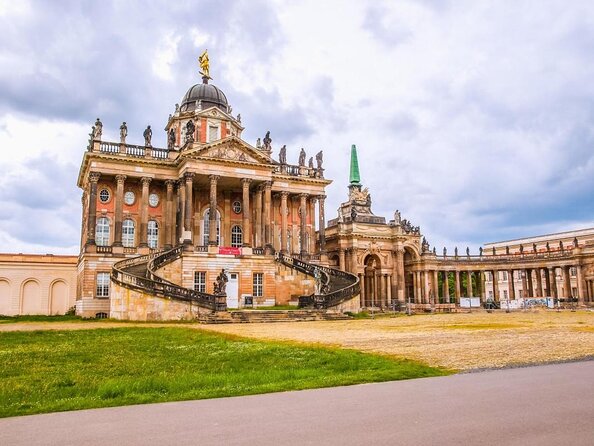 City and Palaces Tour Potsdam - Stadt- und Schloesserrundfahrt Potsdam - Timing, pace, and the hop-on hop-off format
