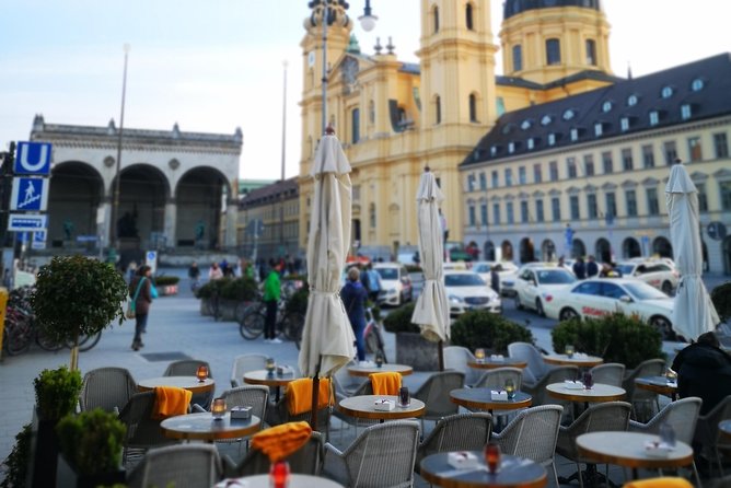 Classic Mike's Bike Tour daily @ 11.30 incl Beer Garden & Surfers - Platzl and the Hofbräuhaus area