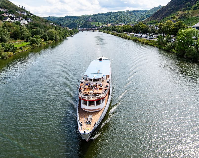 Cochem: KD Panoramic Evening Cruise on the Moselle River - Buying wine, drinks, and a seat with a view