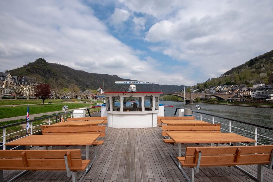 Cochem: Panoramic Cruise on the Moselle River - Timbered houses, vineyards, and Moselle scenery