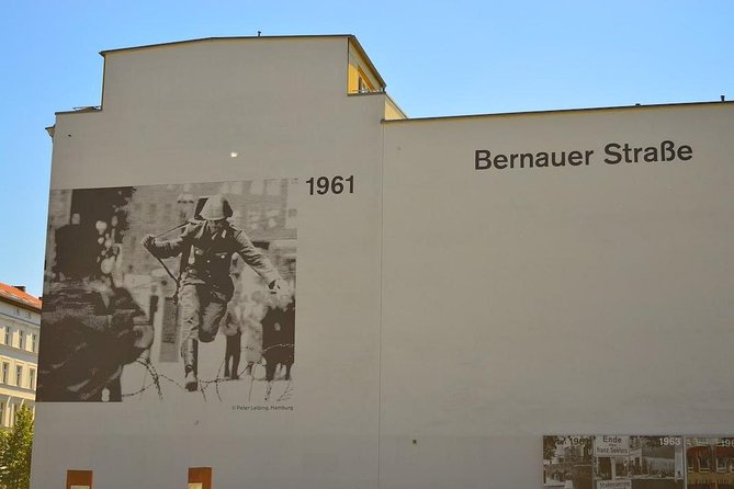 Cold War, Berlin Wall, Spies and the East Side Gallery - From concrete barrier to East Side Gallery