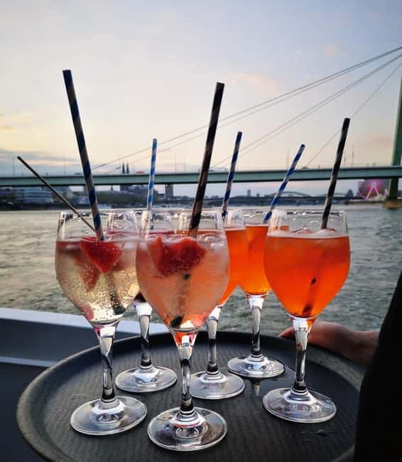 Cologne: 1-hour Rhine Cruise in Cologne - Starting beside Cologne’s Musical Dome