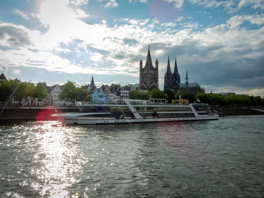 Cologne: 2-Hour Evening Cruise on the Rhine River - Who should book this Cologne evening cruise?