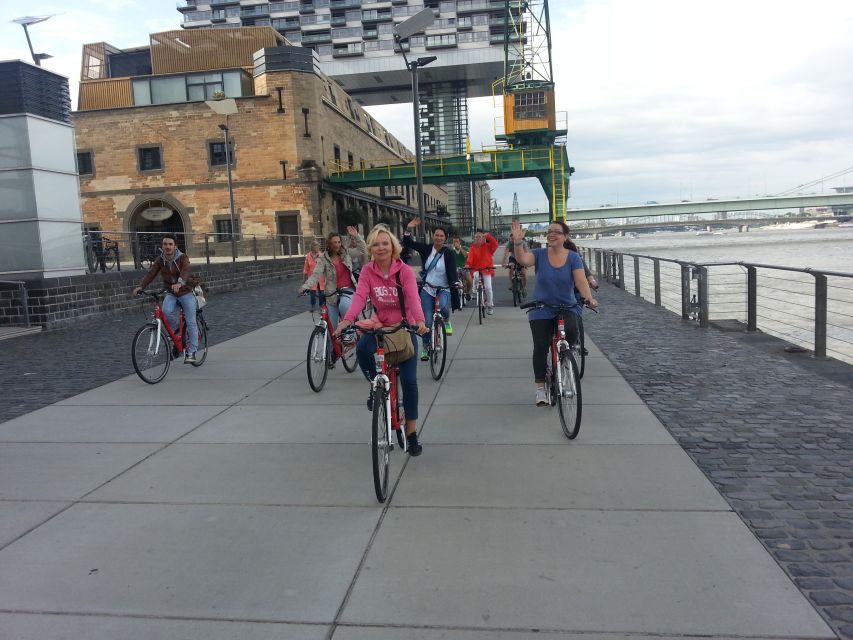 Cologne: 3-Hour Guided Bike Tour - Crossing the Zoobrücke for the best early view
