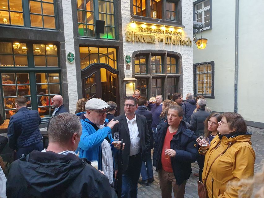 Cologne: 3 Old Town Breweries Guided Walking Tour - Weather, language, and group etiquette
