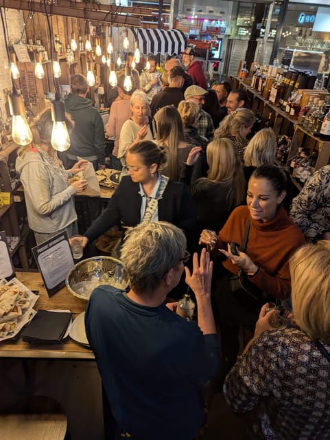 Cologne: Black wine tasting with secret station – Haus der Manufakturen - What kind of tasting is this?