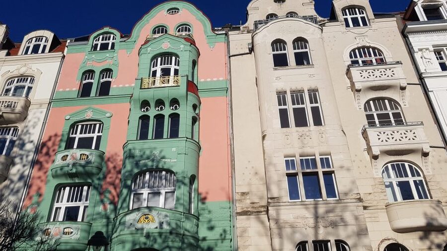 Cologne: Guided E-Bike Panorama Tour - Alter Markt and a well-placed 25-minute break