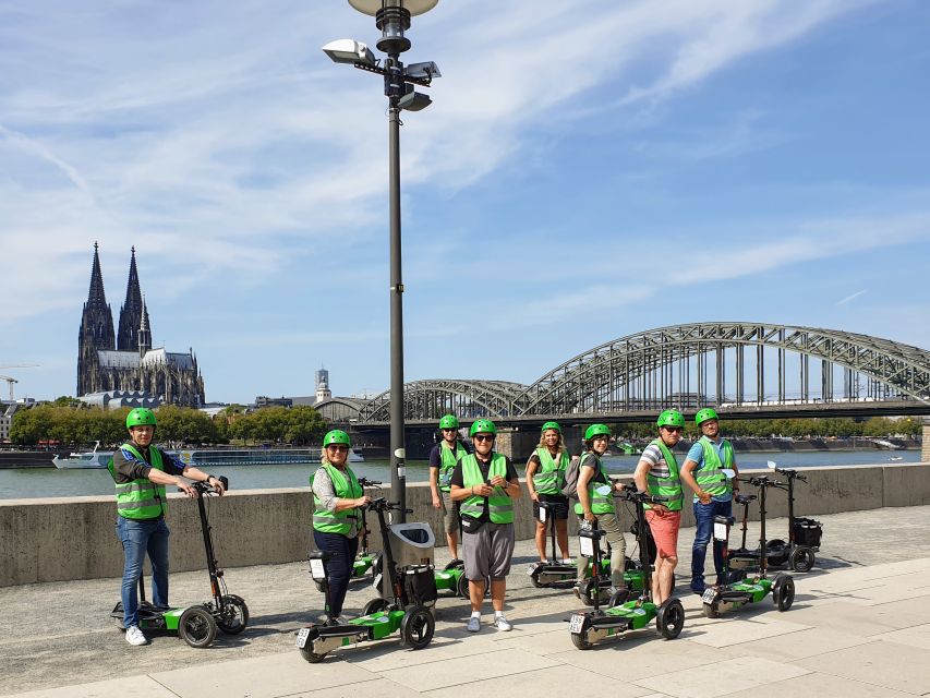Cologne: Guided E-Scooter Tour - From Gürzenich and Heumarkt to Alter Markt