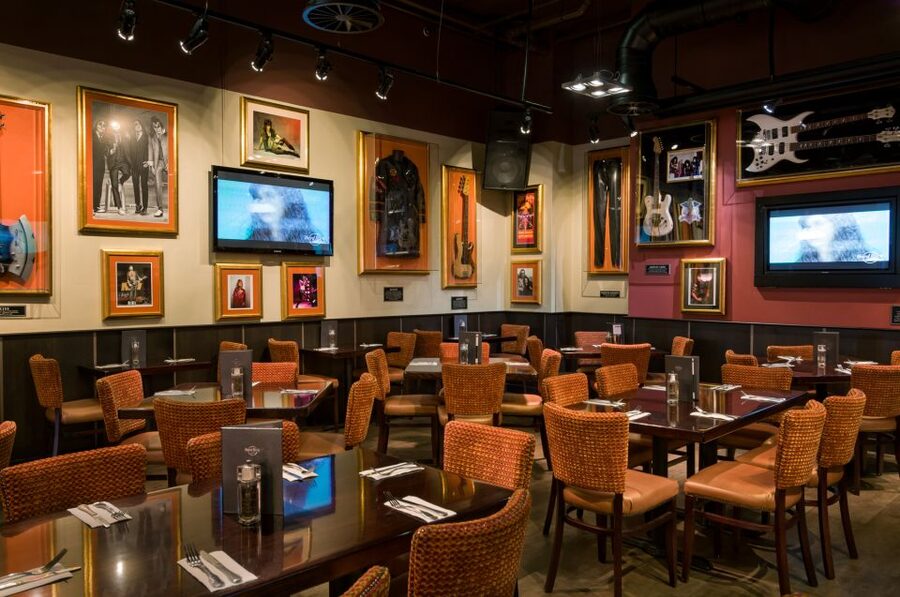 Cologne: Hard Rock Cafe with Set Menu for Lunch or Dinner - Should you book the Cologne Hard Rock Cafe set menu?