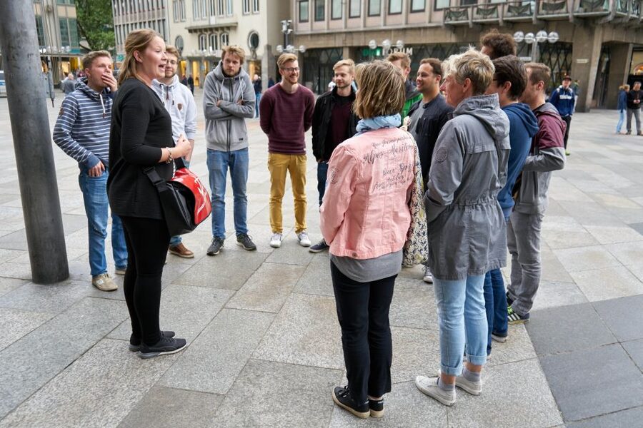 Cologne: Kölsch Beer and Brew House 2-Hour Tour - Alter Markt and the brew house tradition