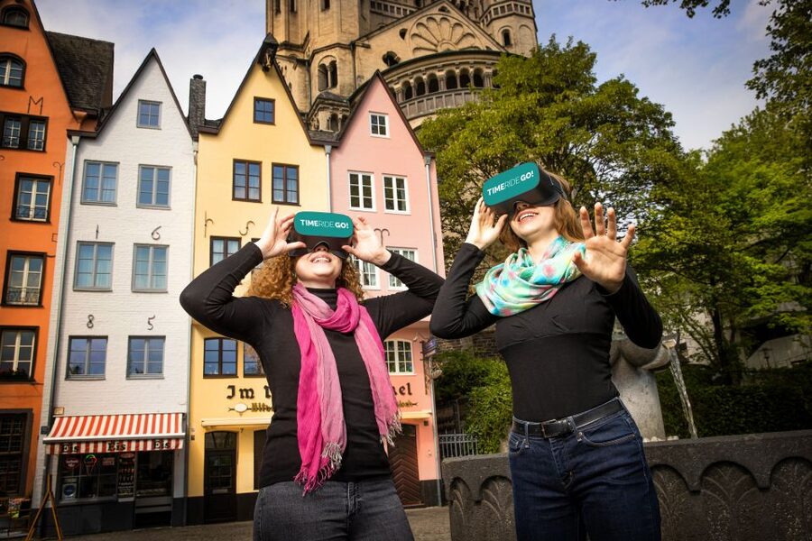 Cologne: Old Town Virtual Reality Walking Tour - Alter Markt: Cologne’s first big history lesson