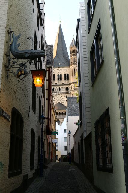 Cologne: Private Walking Tour of City Center - Cologne City Hall, Hohe Street, and a local legend