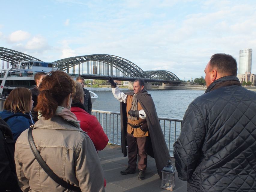 Cologne: The Night Watchman Old Town Walking Tour in German - Cologne citizens and the problem of authority