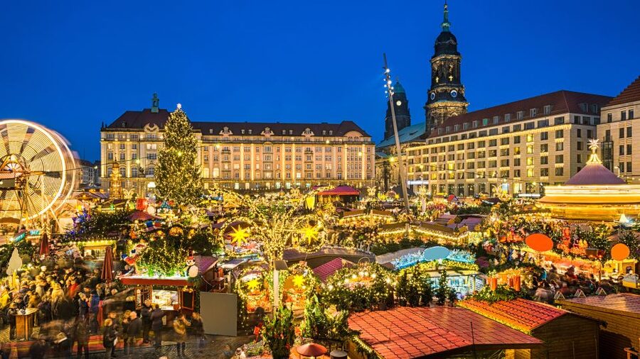 Dresden: Christmas Sightseeing Tour with a 'Pflaumentoffel' - Why the Pflaumentoffel makes this more than a bus tour