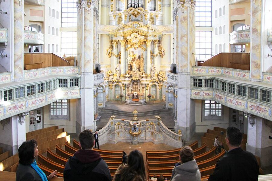 Dresden: Church of Our Lady Guided Tour of Gallery - Meeting at Door C and getting inside