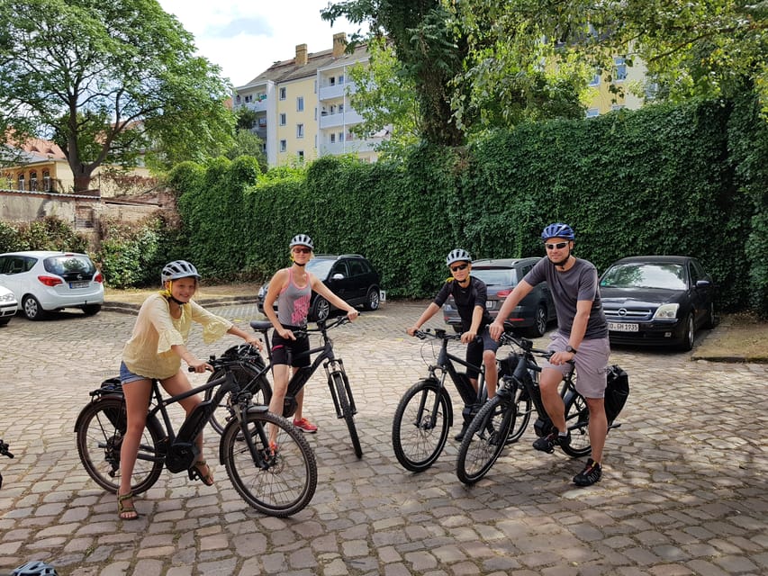 Dresden: E-Bike Tour and Dresden Heath Forest Trails - Who will enjoy this route most