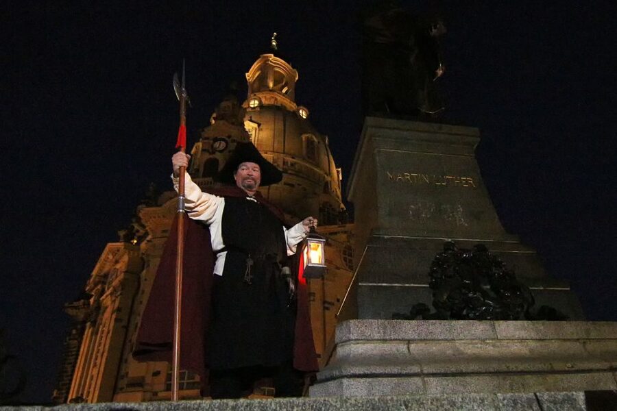 Dresden Group Tour with a Night Watchman - Why Dresden works so well after sunset