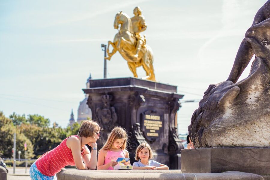 Dresden Neustadt: Scavenger Hunt Self Guided Tour - Who will enjoy this format most