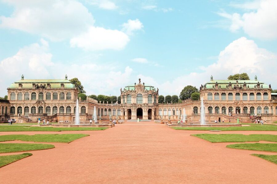 Dresden: Segway Tour Along the Elbe and Old Town - Price, flexibility, and who gets good value