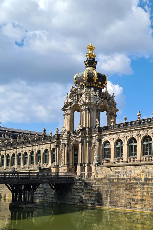 Dresden Sightseeing per Rad mit Guide, Prosecco, Eierschecke - Along the Elbe Riverbanks