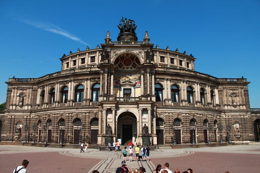 Dresden: Sightseeing Walking Tour in English - Dresden from the Middle Ages to 1989