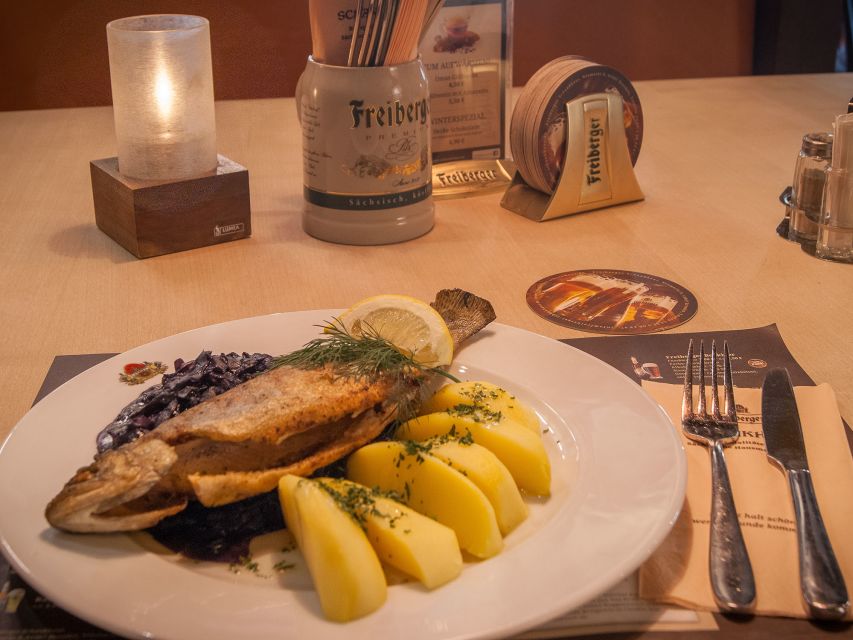 Dresden: Walking Tour with a Night Watchman and Meal - Practical timing and booking advice