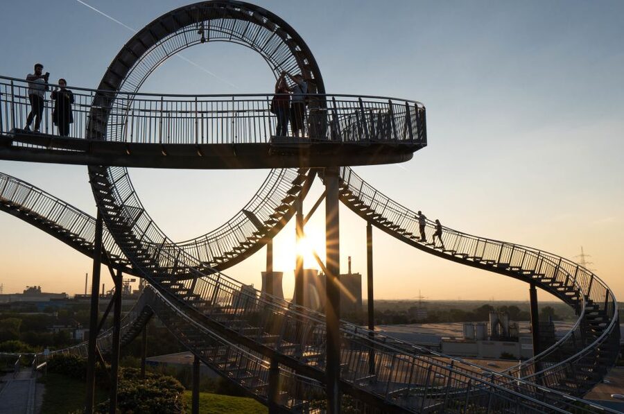 Duisburg: Guided Evening Tour at "Tiger and Turtle" - The view from Heinrich-Hildebrandt Höhe