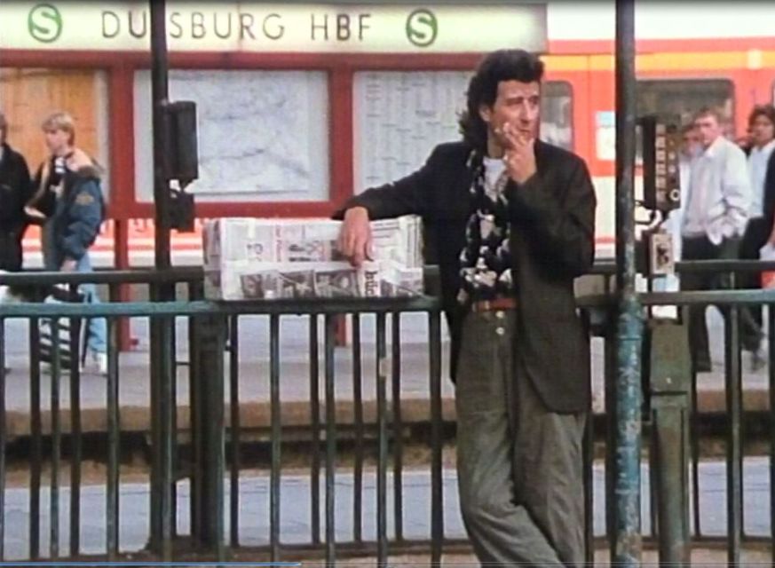 Duisburg: Schimmi Tour goes City - Ending with Schimanski’s jacket and sculpture