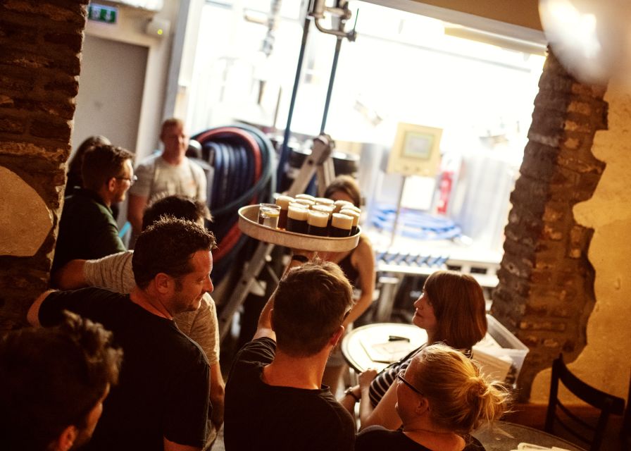 Düsseldorf: Brewery Tour with Alt Beer Tastings - What the three tastings are really worth