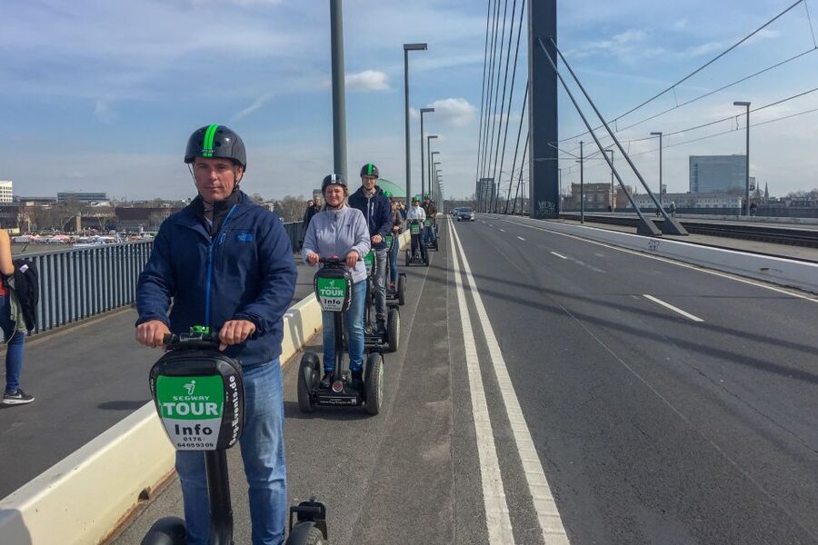 Düsseldorf: Classic City Segway Tour - Riding through the Altstadt and the world’s longest bar