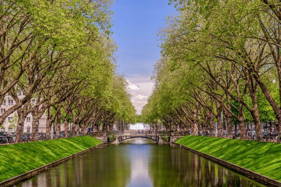 Düsseldorf: Classic City Segway Tour - Ending on Königsallee