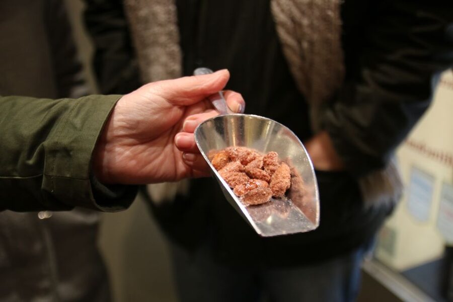 Düsseldorf: Culinary Soul Guided Tour - City Museum entry and an important detail to check