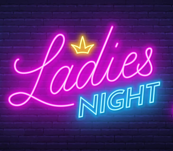 Düsseldorf: Girls-only-tour with shots, party, fun & games - Who will enjoy this most?