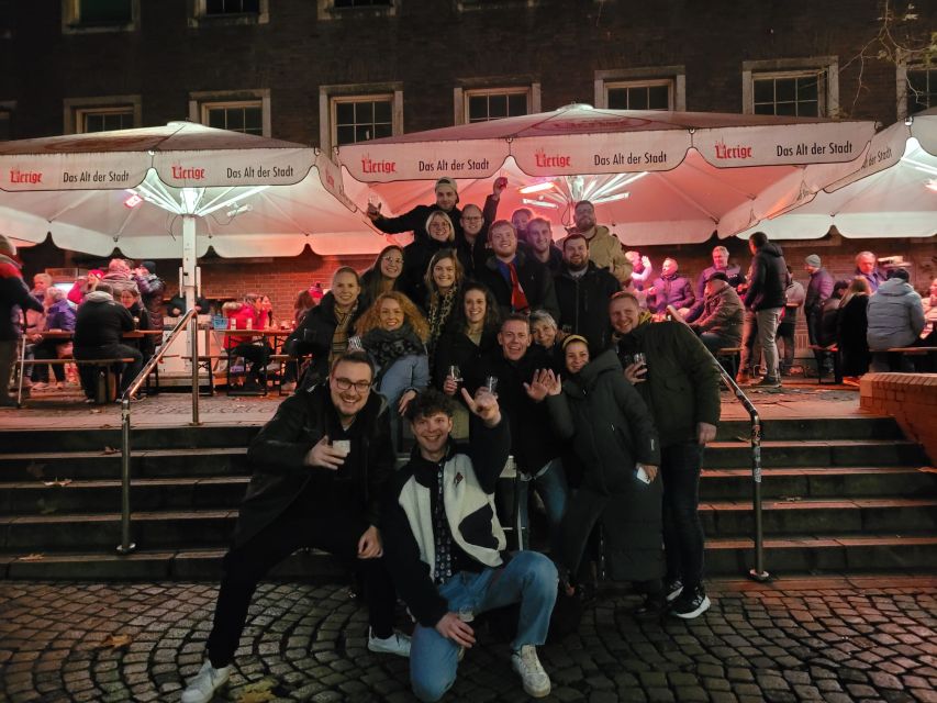 Düsseldorf: Guided Beer Tour with 4 Beers & a Flexible Route - Four beers, four glasses, and a walk through Altstadt